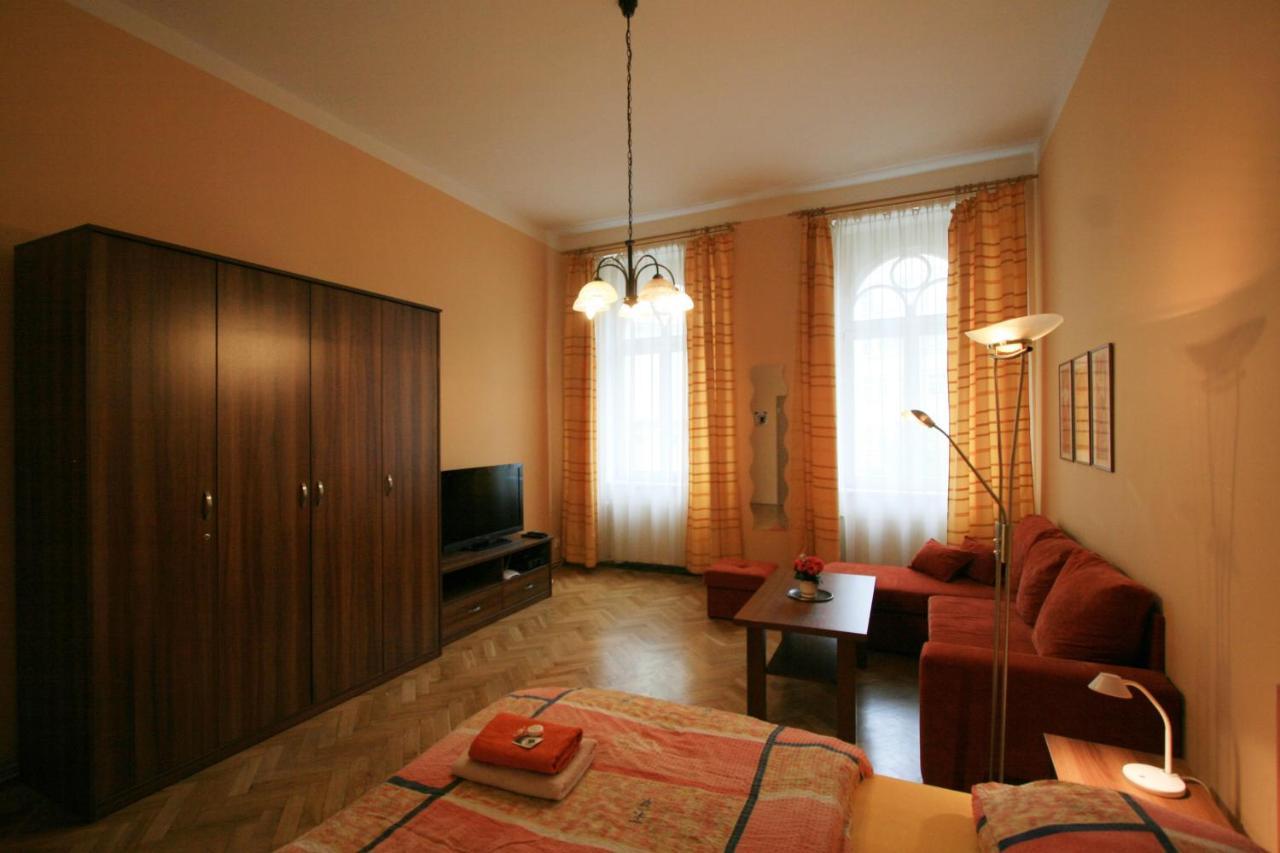 Apartment No. 19 Jaltska 3 カルロヴィ・ヴァリ エクステリア 写真